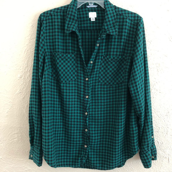 a new day Tops - Green & Black Gingham Button Down
